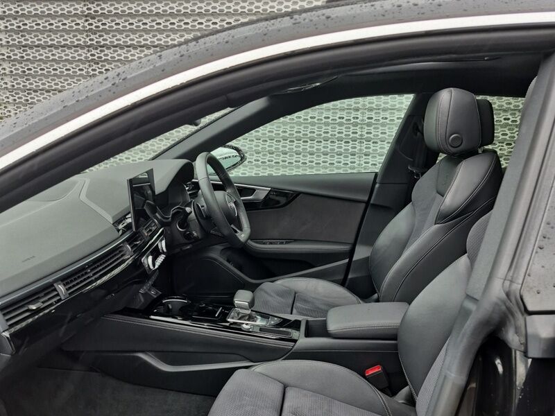 More views of Audi A5