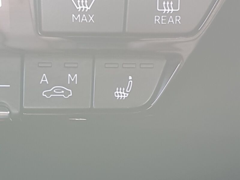 More views of Audi Q4 e-tron