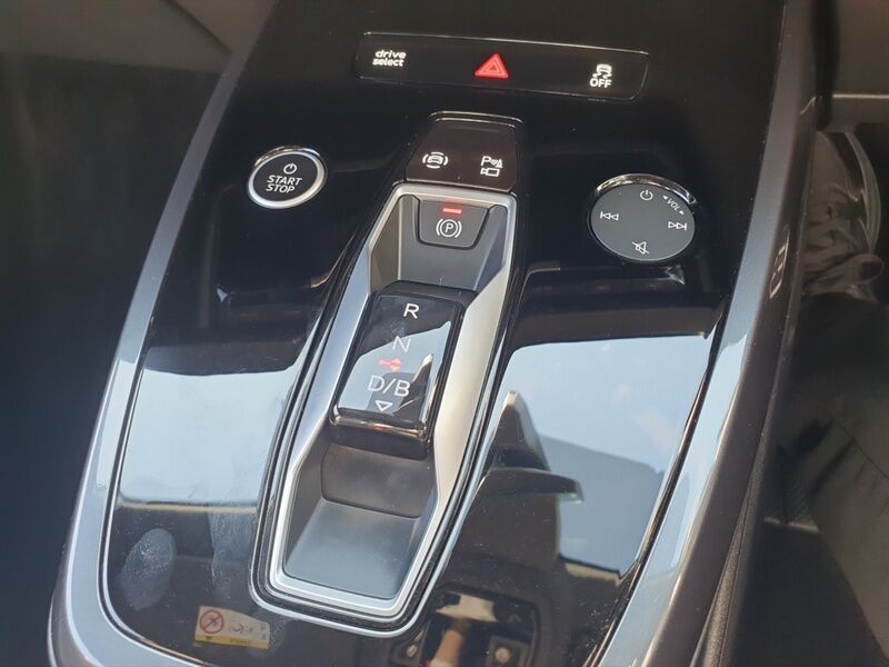 More views of Audi Q4 e-tron