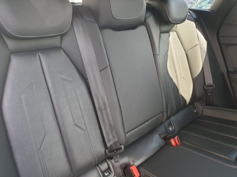 More views of Audi Q4 e-tron