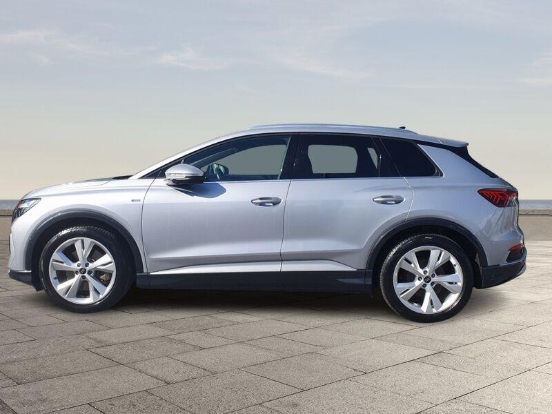 More views of Audi Q4 e-tron