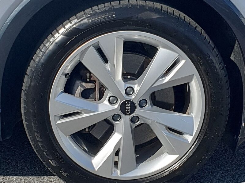 More views of Audi Q4 e-tron