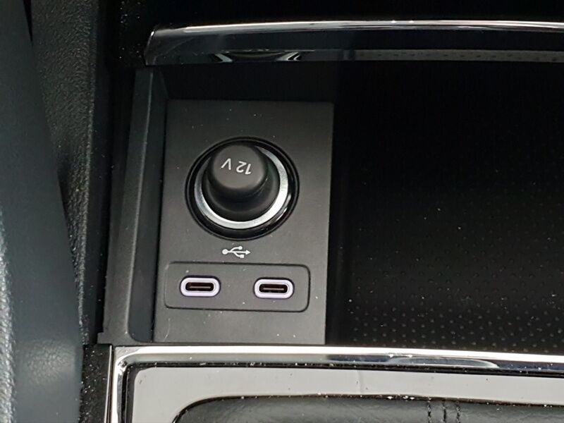 More views of Skoda Karoq