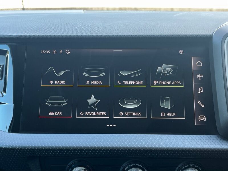 More views of Audi A1