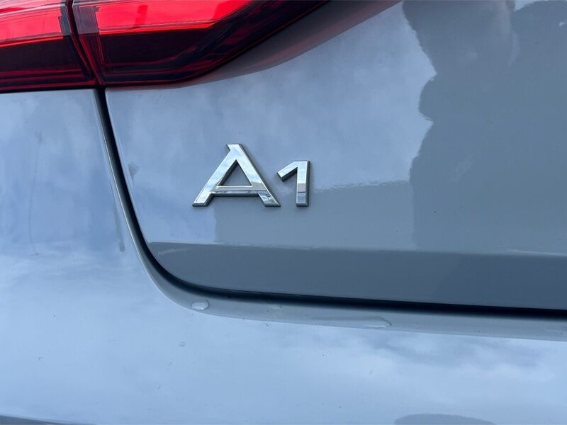 More views of Audi A1