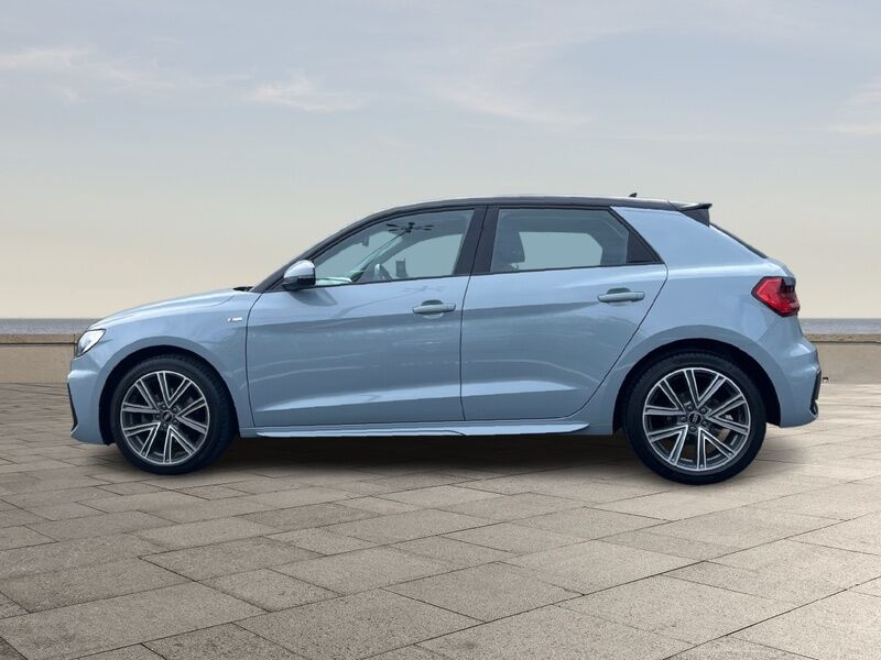 More views of Audi A1