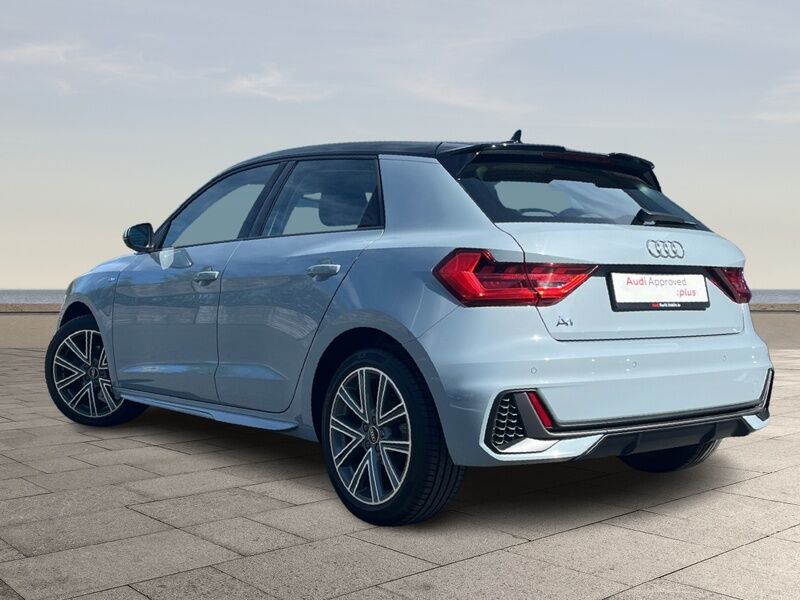 More views of Audi A1