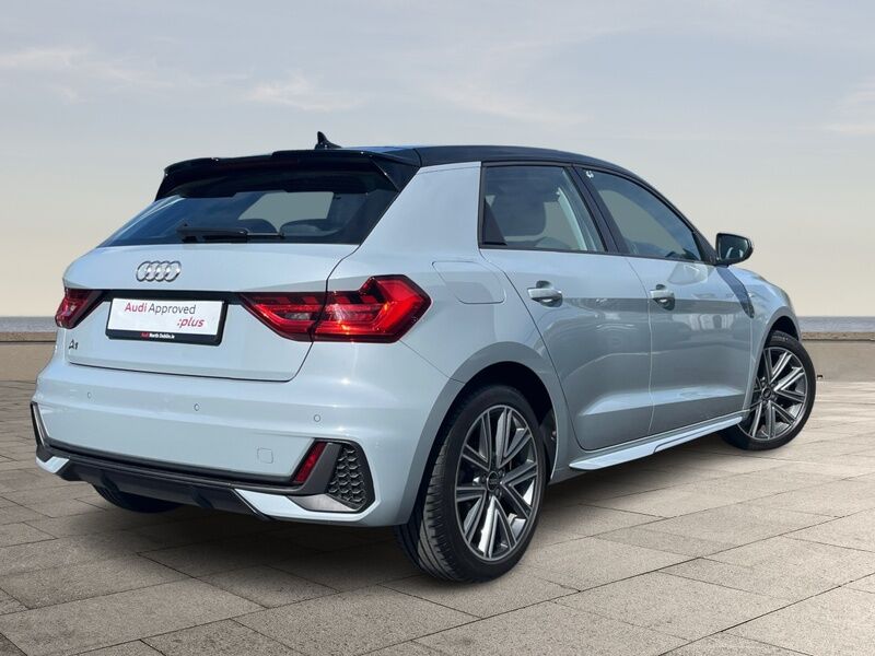 More views of Audi A1