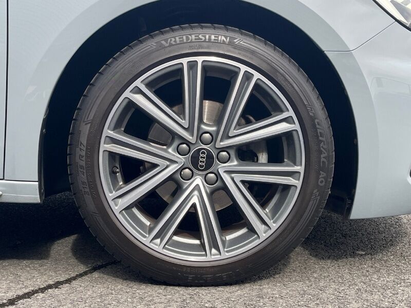 More views of Audi A1