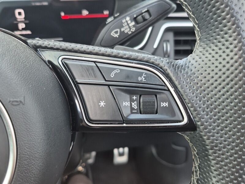 More views of Audi A5