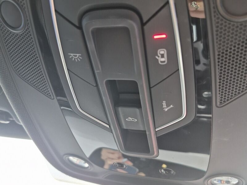 More views of Audi A5