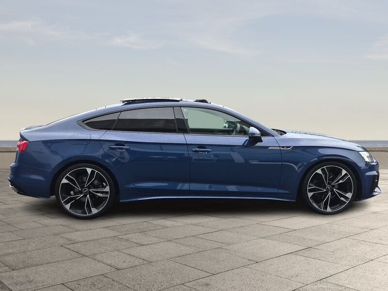 More views of Audi A5