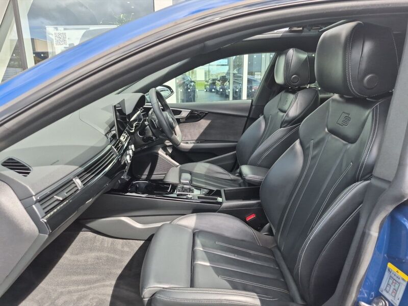 More views of Audi A5
