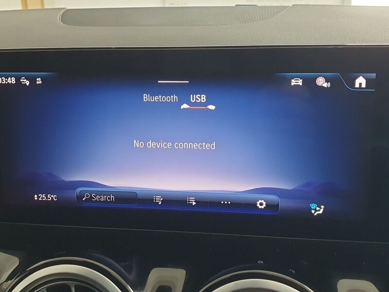 More views of Mercedes-Benz EQA