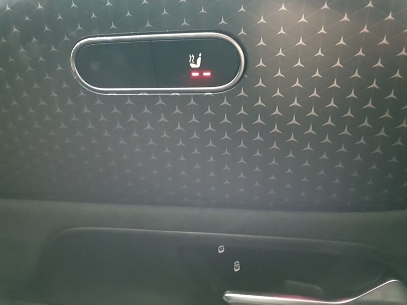 More views of Mercedes-Benz EQA