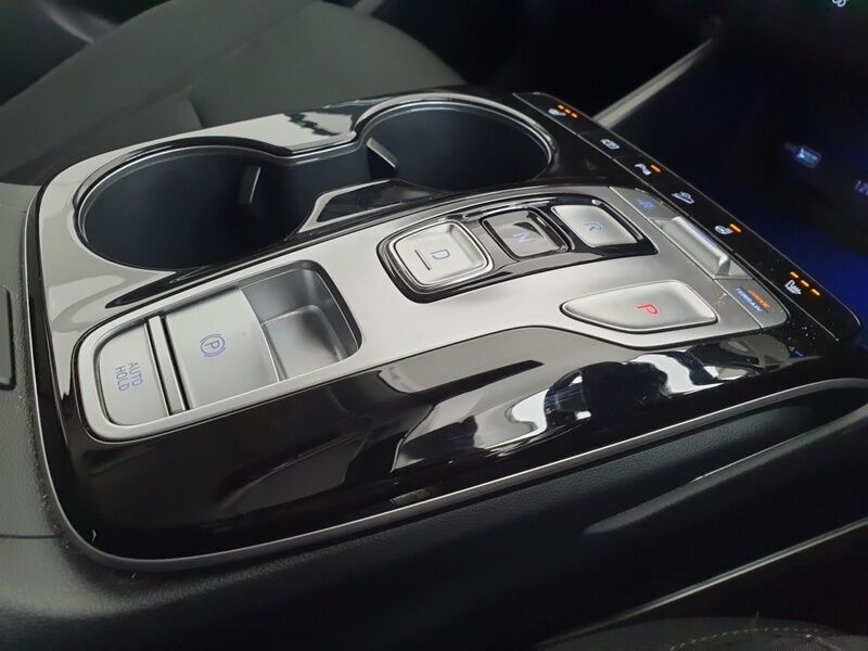 More views of Hyundai Tucson