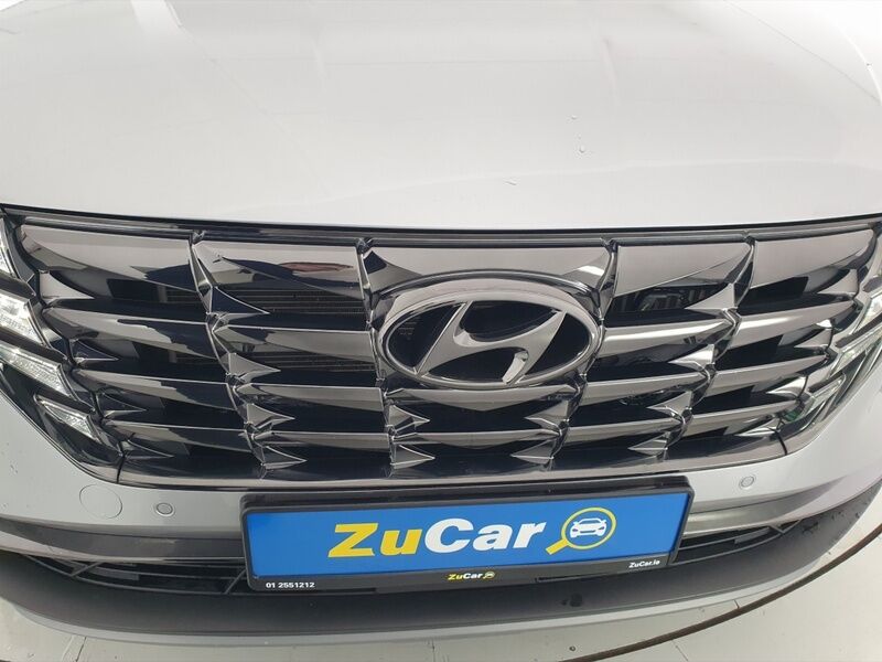 More views of Hyundai Tucson