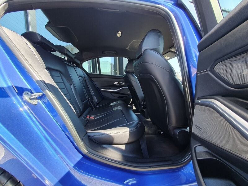 More views of BMW 3-Series