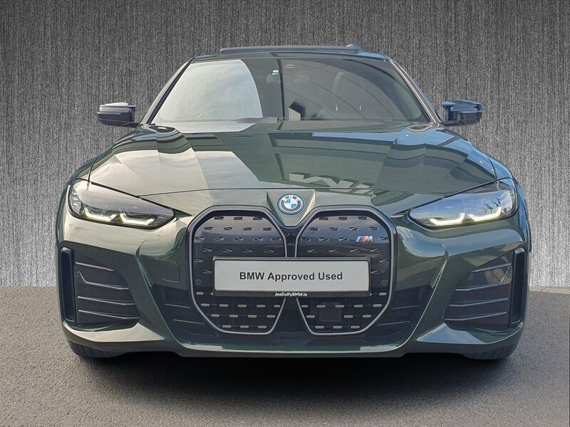 More views of BMW i4