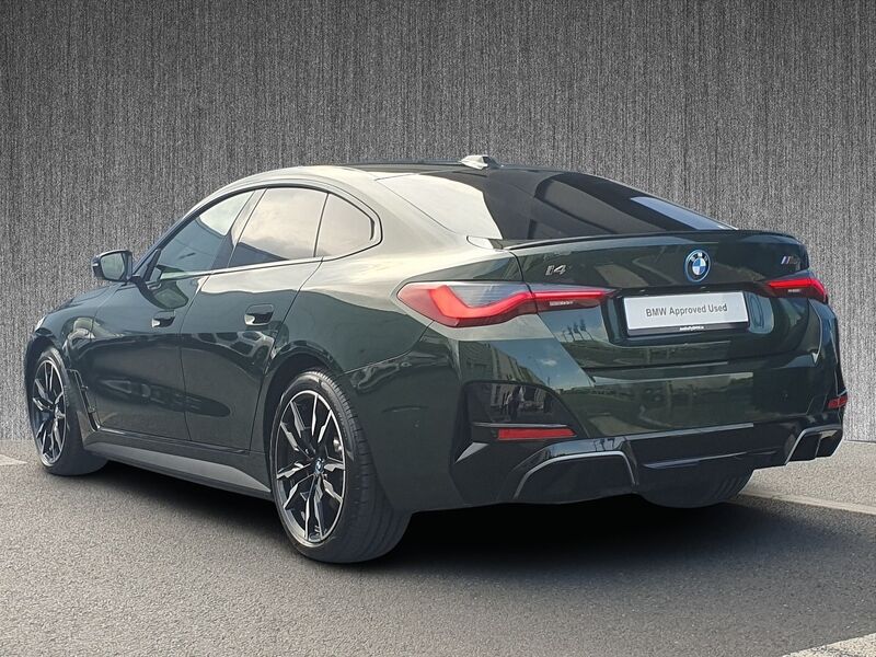 More views of BMW i4