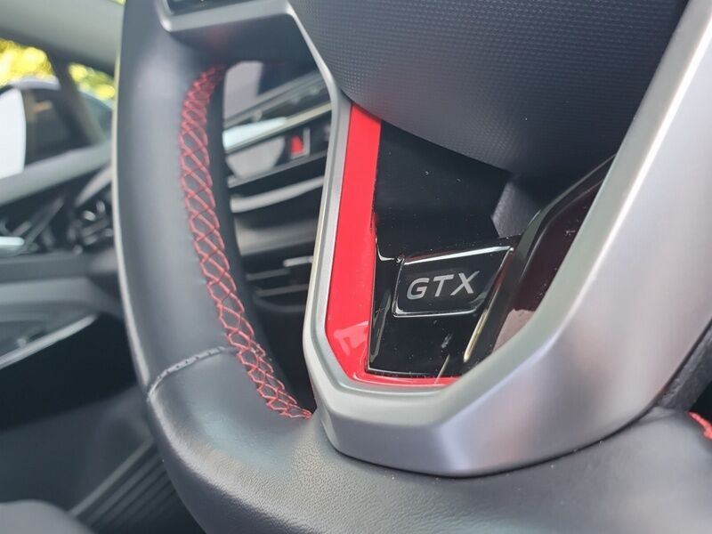 More views of Volkswagen ID.5
