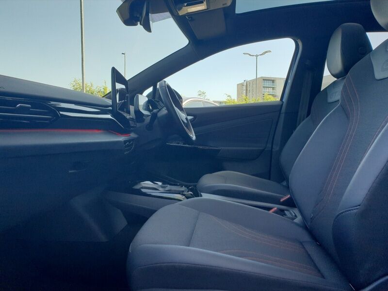 More views of Volkswagen ID.5