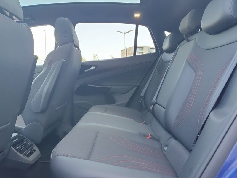 More views of Volkswagen ID.5