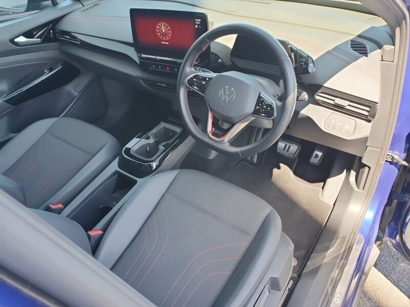 More views of Volkswagen ID.5