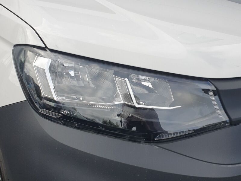 More views of Volkswagen Caddy