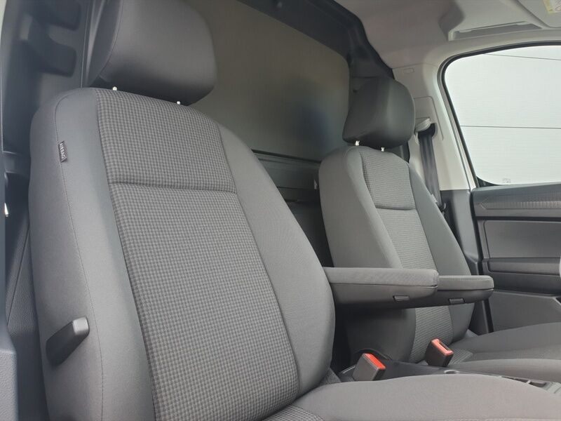 More views of Volkswagen Caddy