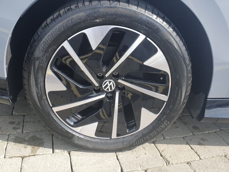 More views of Volkswagen ID.7