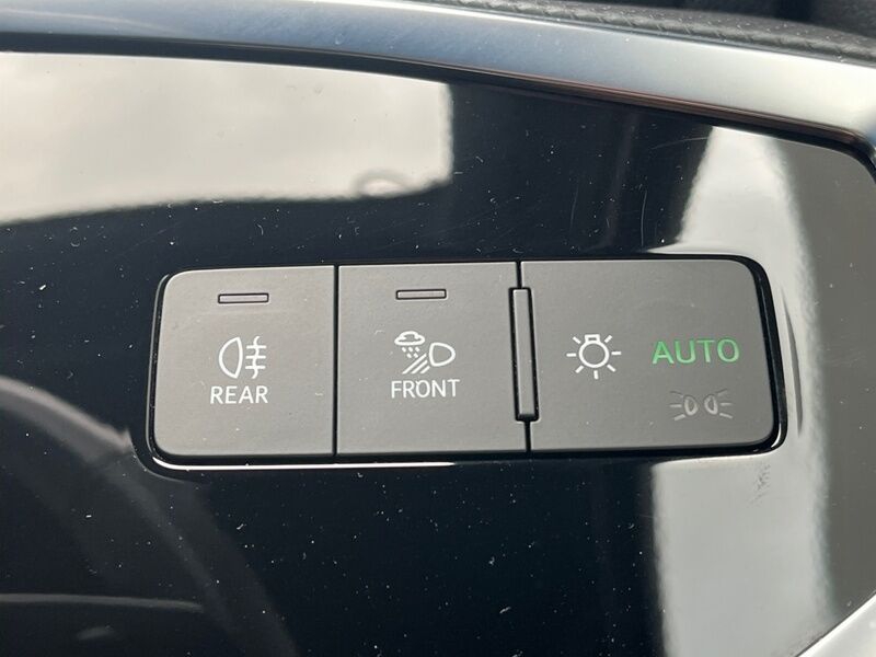 More views of Audi Q3