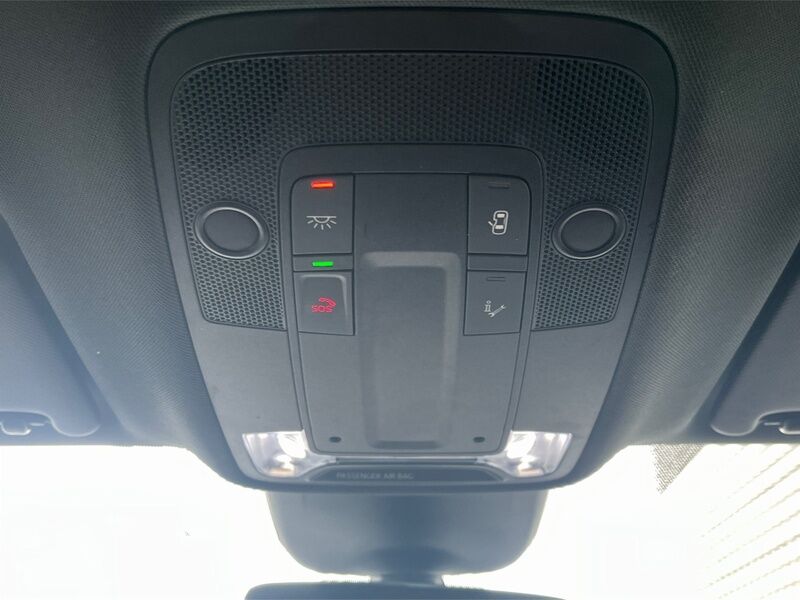 More views of Audi Q3