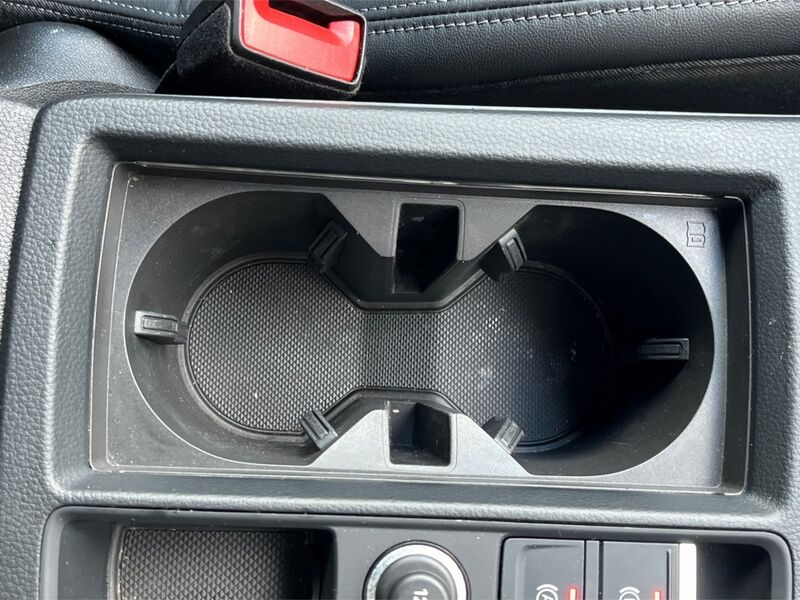 More views of Audi Q3