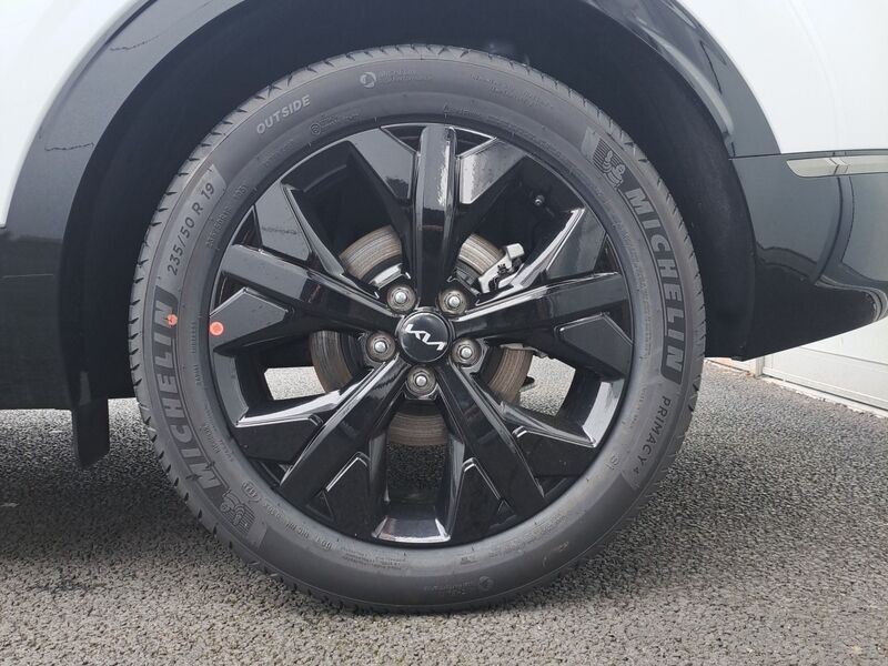 More views of Kia Sportage