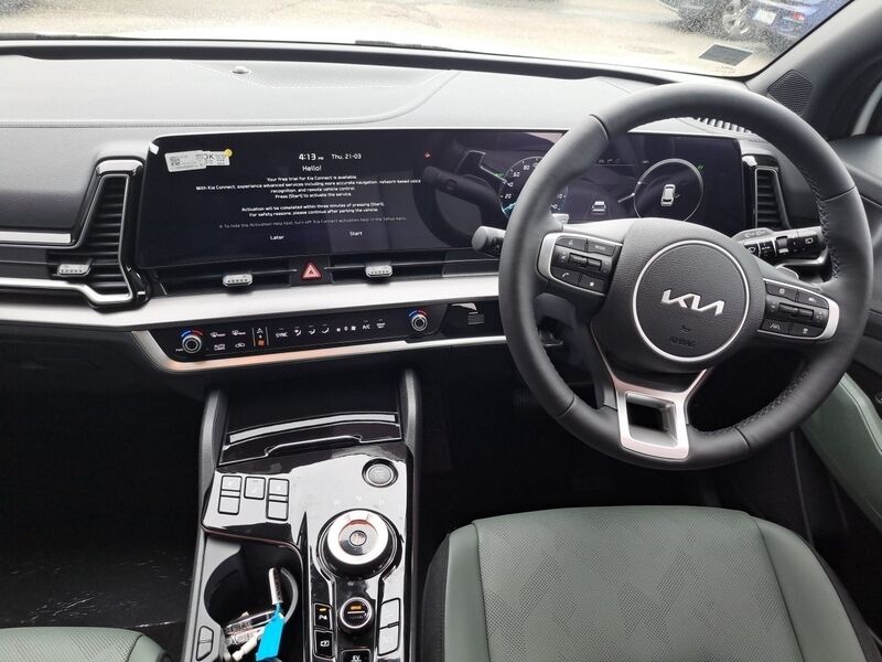 More views of Kia Sportage