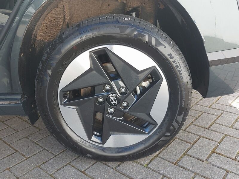 More views of Hyundai KONA