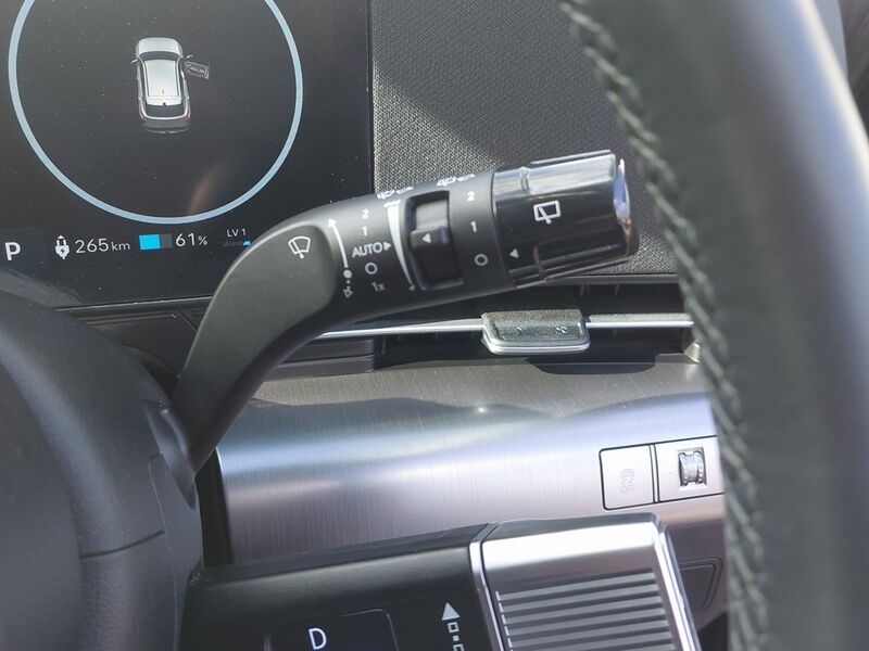 More views of Hyundai KONA