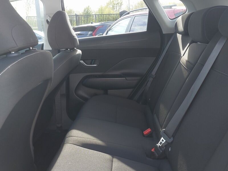 More views of Hyundai KONA