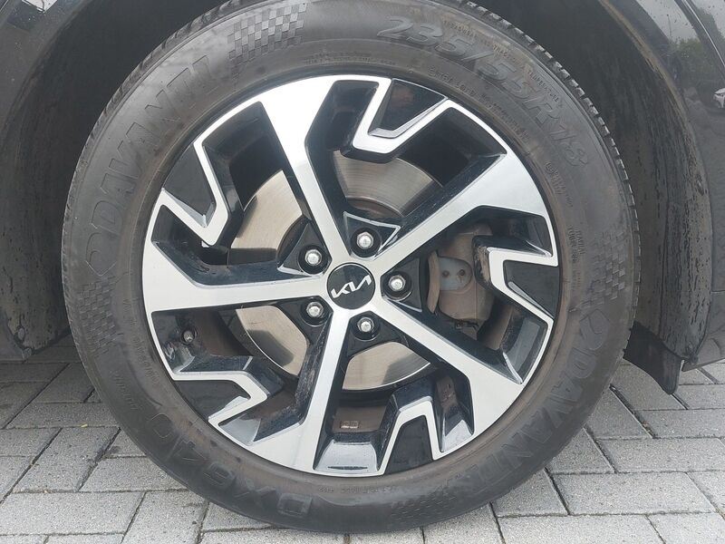 More views of Kia Sportage