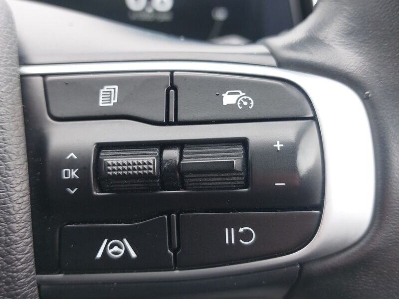 More views of Kia Sportage