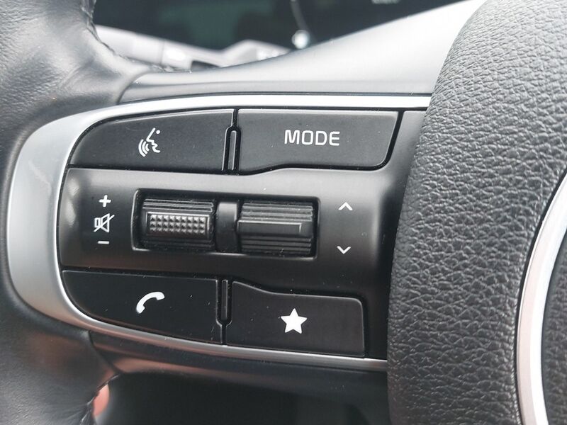 More views of Kia Sportage