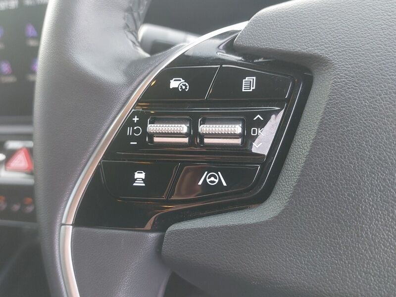 More views of Kia e-Niro