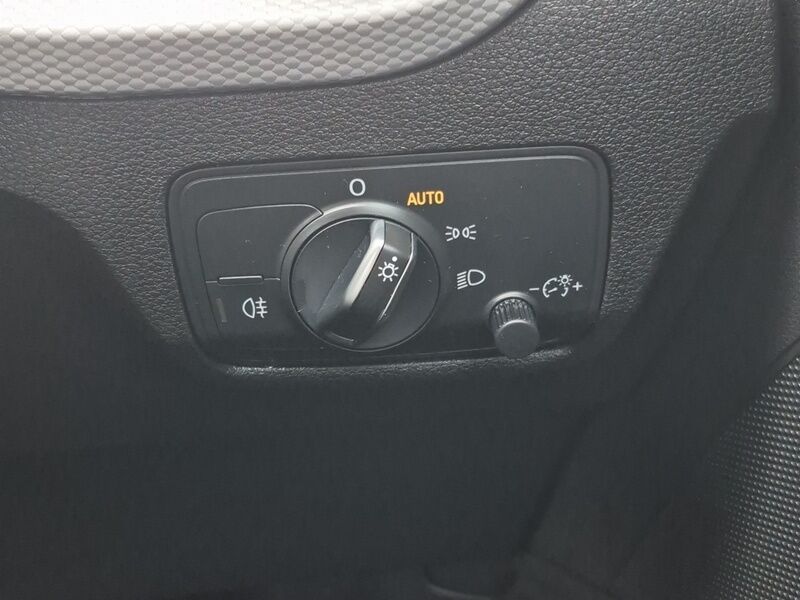 More views of Audi Q2