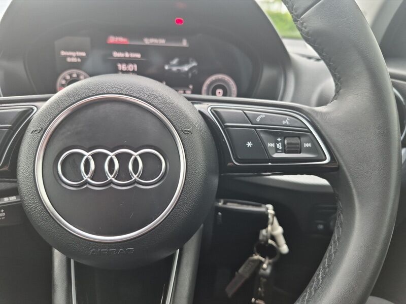 More views of Audi Q2