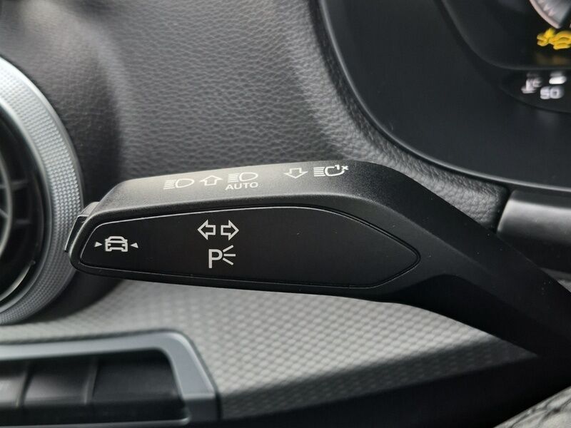 More views of Audi Q2