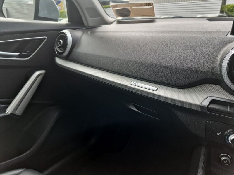 More views of Audi Q2