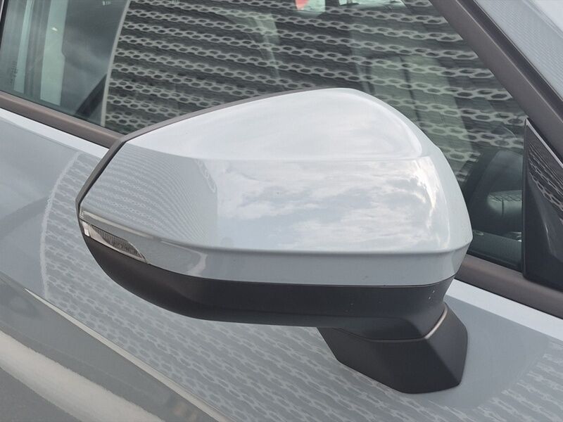 More views of Audi Q2