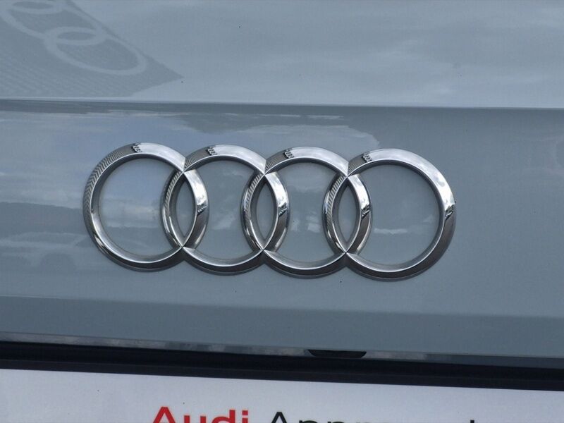 More views of Audi Q2