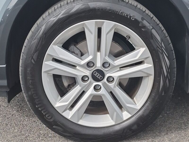 More views of Audi Q2